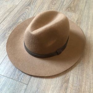 H&M wide brimmed hat